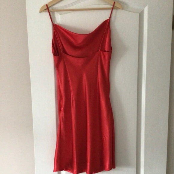 Selling a Red Satin dress from Zulu & Wolf - Picture 2 of 2